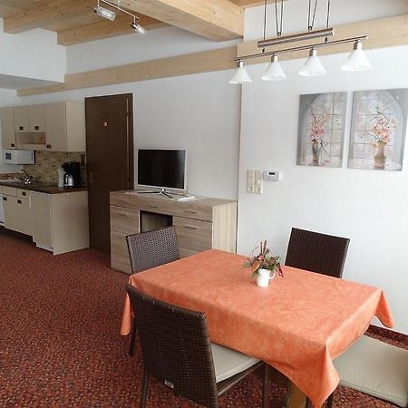 Appartements Loisachpromenade エールヴァルト エクステリア 写真
