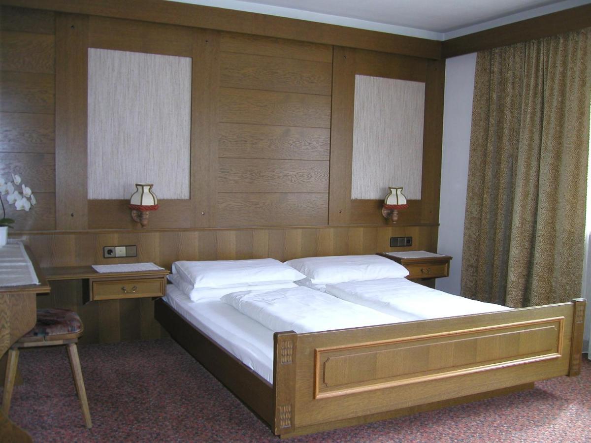 Appartements Loisachpromenade エールヴァルト エクステリア 写真