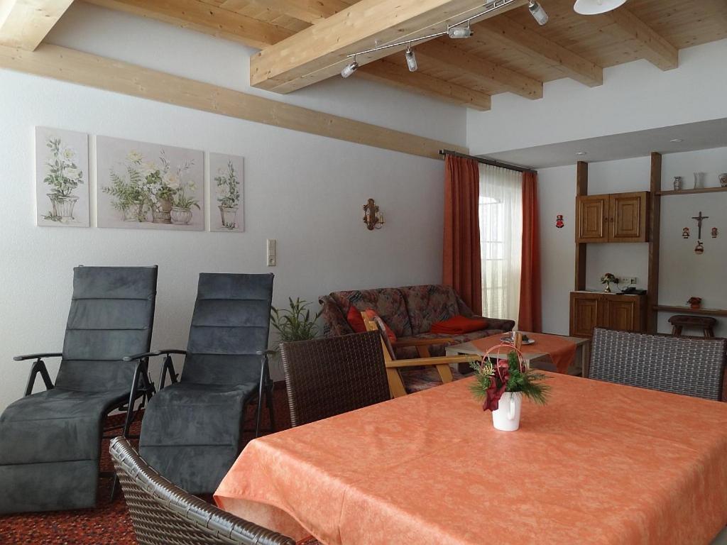 Appartements Loisachpromenade エールヴァルト エクステリア 写真